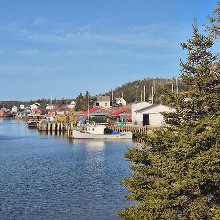 Louisbourg Harbour Inn Exterior photo