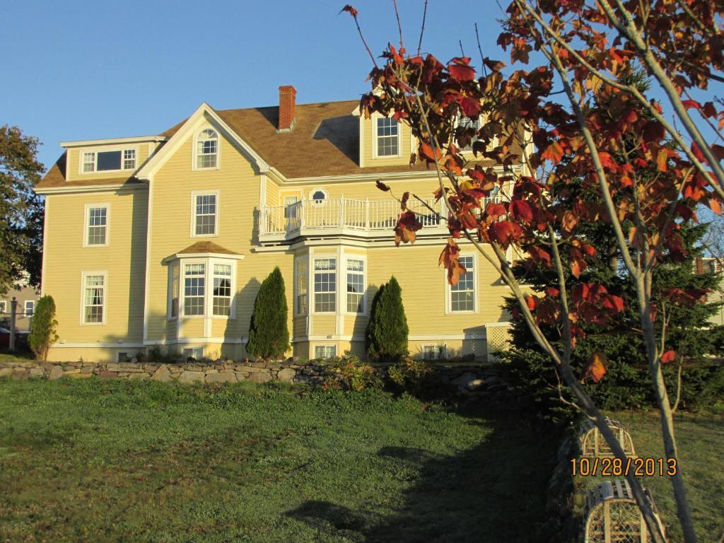 Louisbourg Harbour Inn Exterior photo